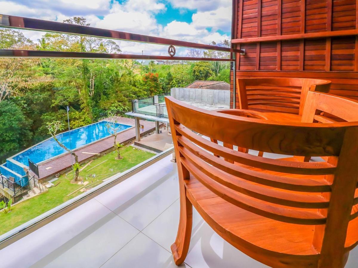 Sekar Arum Riverside Resort In Canggu Tanah Lot  Exterior photo