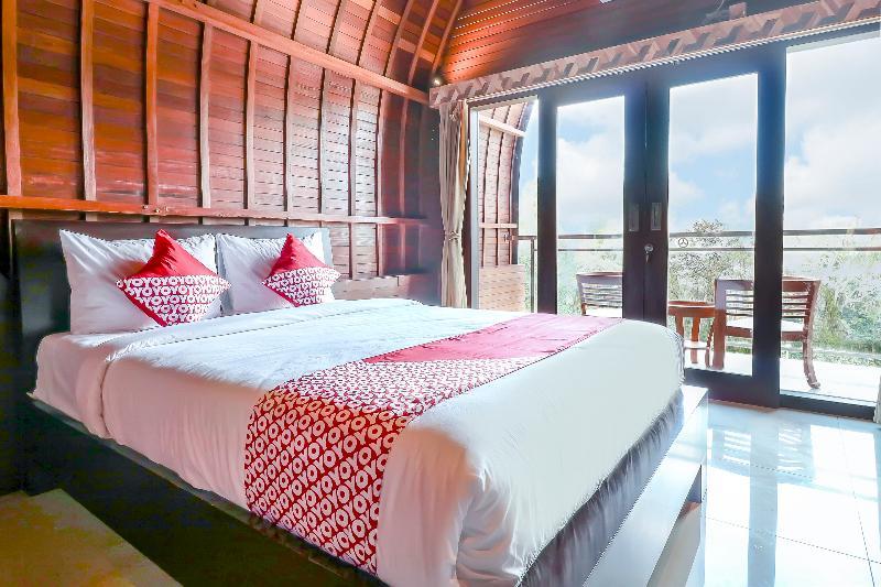 Sekar Arum Riverside Resort In Canggu Tanah Lot  Exterior photo